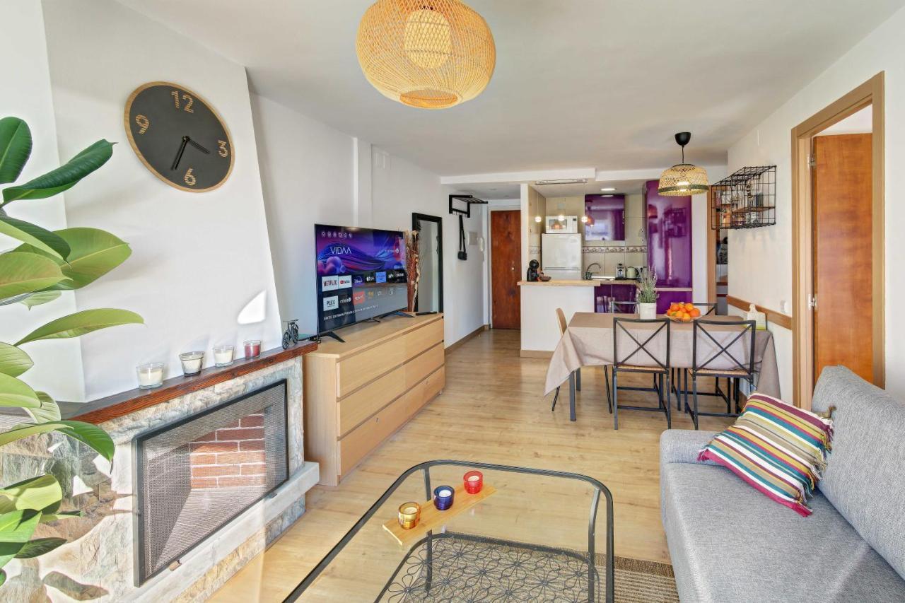 Apartament Pau Casals, 2 Min Walk From The Sea & Sea View Льорет-де-Мар Экстерьер фото
